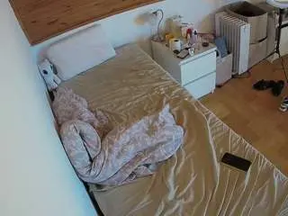 Voyeurcam-julmodels-greybed-1  live sex cam