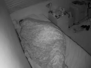 Voyeurcam-julmodels-greybed-1  live sex cam