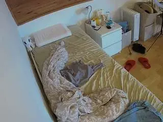 Voyeurcam-julmodels-greybed-1  live sex cam