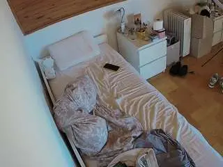 Voyeurcam-julmodels-greybed-1  live sex cam