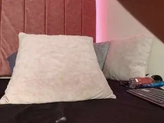 Barbiie-98  live sex cam