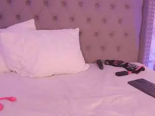 Charlotte-harris  live sex cam