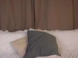 Eleneeves  live sex cam