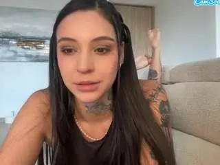 Lauryncutie  live sex cam