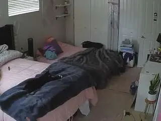 Voyeurcam-house-charleys-room  live sex cam