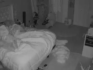 Voyeurcam-house-charleys-room  live sex cam