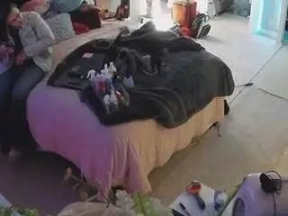 Voyeurcam-house-charleys-room  live sex cam