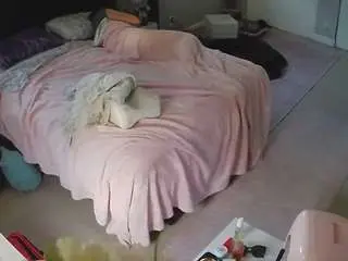 Voyeurcam-house-charleys-room  live sex cam