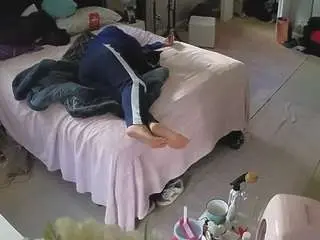 Voyeurcam-house-charleys-room  live sex cam