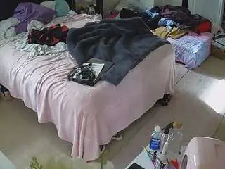 Voyeurcam-house-charleys-room  live sex cam
