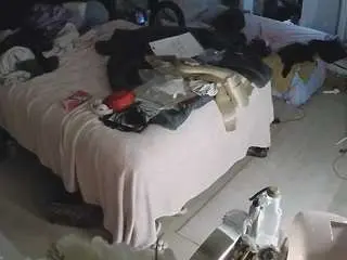 Voyeurcam-house-charleys-room  live sex cam