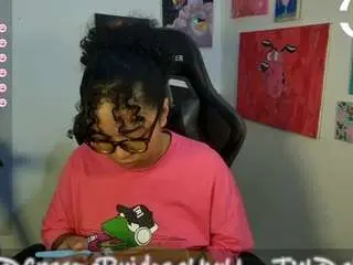 Alesyahampton  live sex cam