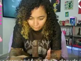 Alesyahampton  live sex cam