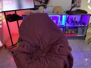 Alesyahampton  live sex cam