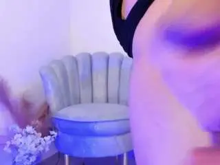 Calyptra-lux  live sex cam