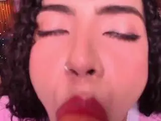 Carolyn-collins  live sex cam