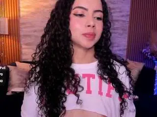 Carolyn-collins  live sex cam