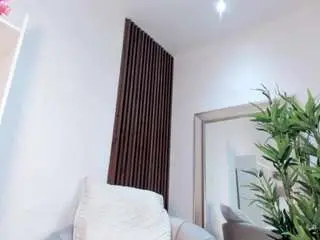 Merida-love  live sex cam