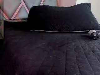 Aurora-tziu  live sex cam