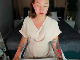 Debra-wadeee  live sex cam