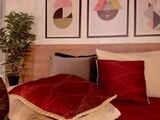 Lunaruso  live sex cam