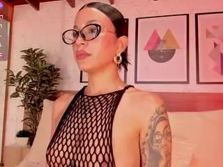 Lunaruso  live sex cam