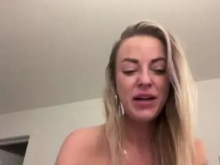 Luxemistress  live sex cam