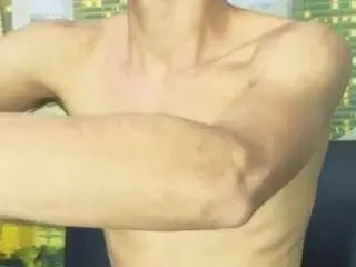 Melany-tommy  live sex cam