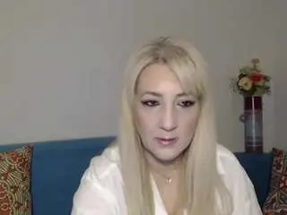 Seductra  live sex cam