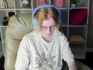 Betty-smith  live sex cam