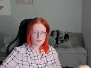 Betty-smith  live sex cam