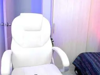 Fioresantamaria  live sex cam