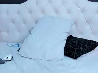 Karlota-45  live sex cam