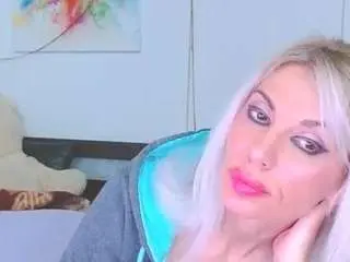 Misslara123  live sex cam