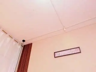 Samanthaeilish  live sex cam