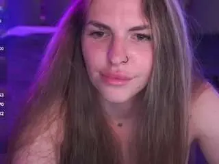 Danielareign  live sex cam