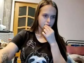 Emmaogan  live sex cam