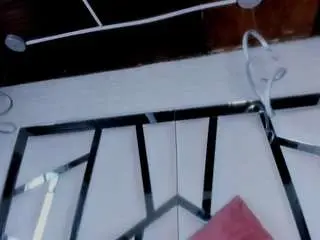 Hannywatson  live sex cam