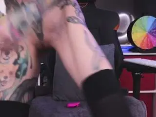 Yourfeetmodel  live sex cam