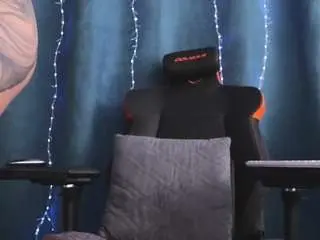 Yourfeetmodel  live sex cam