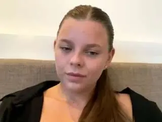Celestineerner  live sex cam