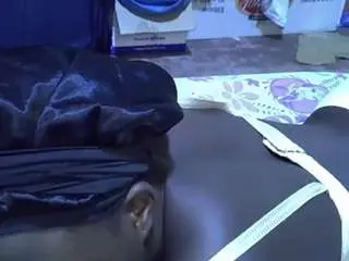 Alora-skylar  live sex cam