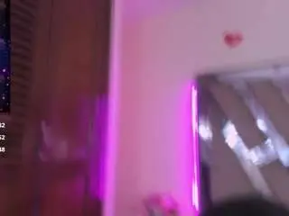 Casey-lorens  live sex cam