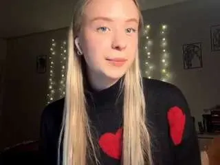 Karisader  live sex cam