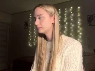 Karisader  live sex cam