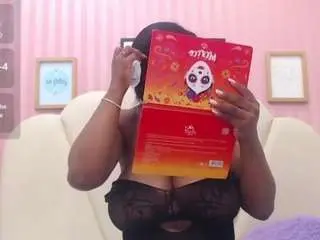 Malorybrown  live sex cam