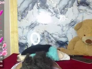 Nahomyfox  live sex cam