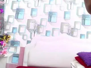 Nahomyfox  live sex cam