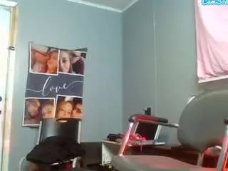 Sexxxylexxxi444  live sex cam