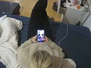 Voyeurcam-julmodels-greybed-2  live sex cam